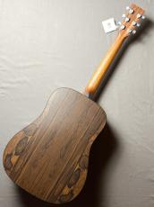 Martin D-X2E BURST【即納可】Martinでは珍しい、バーストカラーとソリッドなサウンドで人気のモデル。_9