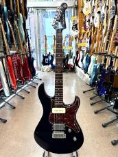 YAMAHA Pacifica611VFM_2