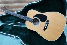Martin Custom Shop Style CTM D-28  / Old Style Decal Logo・Grover peg・Premium Grade Spruce Top・Indian Rosewood Side and Back・Mahogany Neck・Bevel edge Black Pick guard【With Martin Hard Case】2011年製