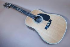 Martin Custom Shop Style CTM D-28  / Old Style Decal Logo・Grover peg・Premium Grade Spruce Top・Indian Rosewood Side and Back・Mahogany Neck・Bevel edge Black Pick guard【With Martin Hard Case】2011年製_2