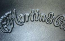 Martin Custom Shop Style CTM D-28  / Old Style Decal Logo・Grover peg・Premium Grade Spruce Top・Indian Rosewood Side and Back・Mahogany Neck・Bevel edge Black Pick guard【With Martin Hard Case】2011年製_17