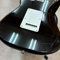 Fender Standard Stratocaster_4