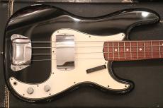 Fender 1965 Precision Bass "Original Black Finish"_3