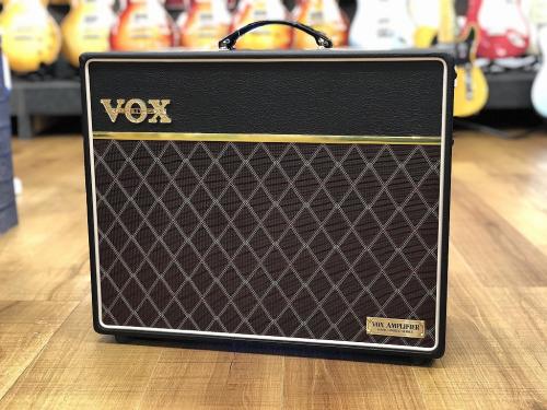 VOX AC10HWR1【ハンドワイヤリング】