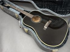 K.Yairi JY-45 Custom 2015年製 / CTM Black Color・Solid Spruce Top・Solid Mahogany Side and Back・Original Separate Peg・Rosewood Fingerboard and Bridge・Normal Saddle・With L.R Baggs Element【With Original Case】