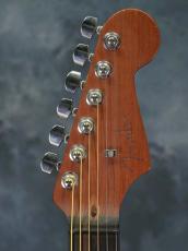 Fender American Acoustasonic Stratocaster 3-Color Sunburst_3