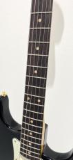 Fender Limited Edition American Vintage II 1961 Stratocaster Gold Hardwear / Black_4