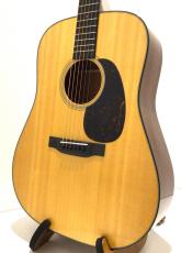 Martin D-18 Standard