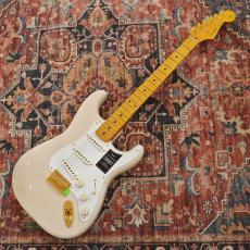 Fender Limited Edition Vintera III Late '50s Stratocaster, Maple Fingerboard, White Blonde【特価】_2