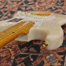 Fender Limited Edition Vintera III Late '50s Stratocaster, Maple Fingerboard, White Blonde【特価】_4
