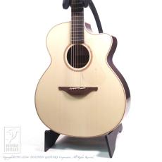 Lowden O-32C+
