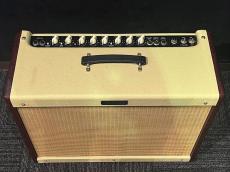 Fender FSR Hot Rod Deluxe III Creamy Wine Two-Tone_2