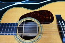 Martin Martin 00-28 / Old Decal Logo・14F-Joint・Schaller Open Back Peg・Herringbone Binding・Diamond Inlay・Solid Sitka Spruce Top・Solid Indian Rosewood Side and Back・With L.R.Baggs Element【With Original Hard Ca_10