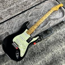 Fender Limited Edition Vintera II Road Worn 60s Stratocaster Maple Fingerboard Black_2