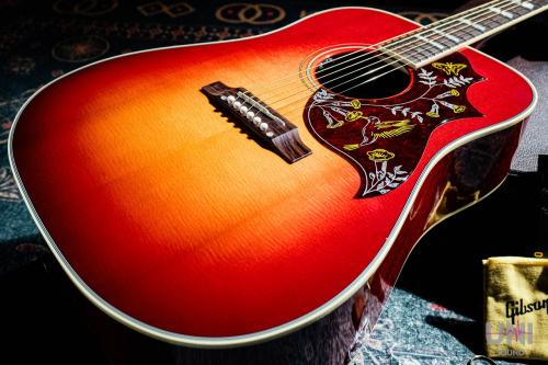 Gibson Hummingbird / 2019