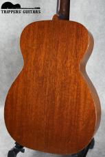 Martin 0-15 (1959) 同スペックのギターをRed Hot Chili Peppersのギタリスト、John Fruscianteが愛用していることで知られています。_5