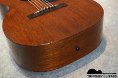 Martin 0-15 (1959) 同スペックのギターをRed Hot Chili Peppersのギタリスト、John Fruscianteが愛用していることで知られています。_13