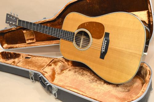 Martin HD-28 Custom Prewar Reissue　1981年製