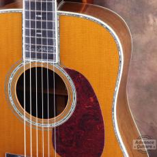 Martin 200th Anniversary D-45 Deluxe Commemorative_8