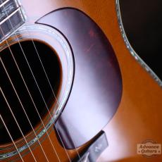 Martin 200th Anniversary D-45 Deluxe Commemorative_14