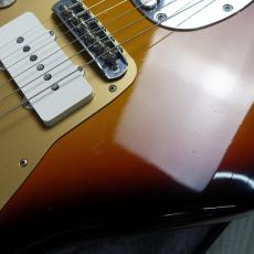 Fender Limited Edition Vintera II Road Worn '50s Jazzmaster 3-Color Sunburst_6