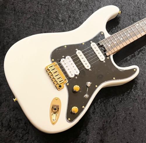 Shue Guitars New Classic S STD Gold Hardware / Olympic White