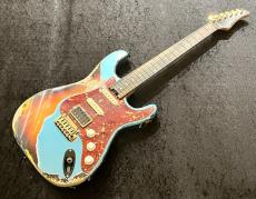 Shue Guitars New Classic S TM80 Gold Hardware / Lake Placid Blue over Sunburst_2