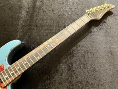 Shue Guitars New Classic S TM80 Gold Hardware / Lake Placid Blue over Sunburst_5