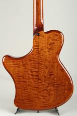 Victor Baker Guitars Ergonomic Semi hollow Headless / Amber burst with high gloss topcoat 2024_4