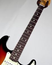 Fender Limited Edition Vintera II Road Worn 60s Stratocaster -3 Color Sunburst-【3.49kg】_6