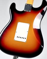 Fender Limited Edition Vintera II Road Worn 60s Stratocaster -3 Color Sunburst-【3.49kg】_8