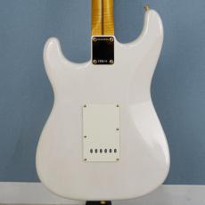 Fender Dealer Exclusive American Vintage II 1957 Stratocaster Flame Maple Fingerboard White Blonde_2