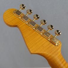 Fender Dealer Exclusive American Vintage II 1957 Stratocaster Flame Maple Fingerboard White Blonde_4