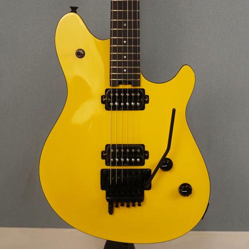 EVH Wolfgang Special Baked Maple Caution Yellow