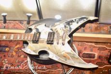 Silvertone 2004 PS-AP5 Paul Stanley Apocalypse Model (Cracked Mirror)_2