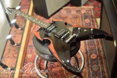 Silvertone PS-AP2 "Paul Stanley" (Liquid Black)_3
