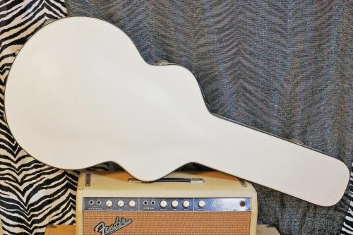 Gretsch カウボーイ・ケース　/　ホワイト・ケース