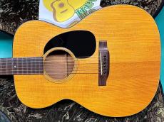 Martin 000-18_2