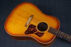 Gibson J-35 Shaded Cherry Edgeburst_11