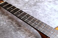 Leaf Instruments Teriha ～照り葉～ #306【テナーウクレレ】【黒赤染色バールヘッド・銀箔入りロゼッタ】【池袋店在庫品】_13