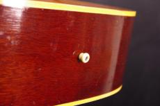 Gibson J-45_7
