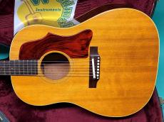 Gibson J-50_2