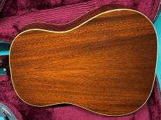 Gibson J-50_3