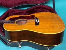 Gibson J-50_4