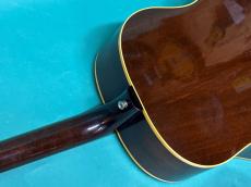 Gibson J-50_9