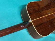 Martin D-28_9