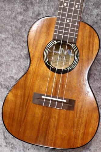 KUMU Ukulele CM-54A #A25040002【コンサート】【ハワイアンコア使用】【塗装ムラあり】【池袋在庫品】