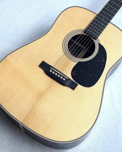 Martin 【表現力の高いD-28の上位モデル】 D-28 Modern Deluxe #3040685 【48回無金利】