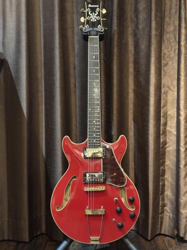 Ibanez AMH-90