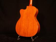 Martin OMC-18 Laurence Juber Signature Edition【アディロンダックスプルース×カッタウェイ ありそうでなかったスペック コンディション良好です! 】解説試奏動画ご覧ください。_6